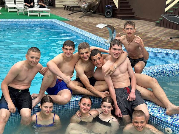 Joy Camp Карпаты